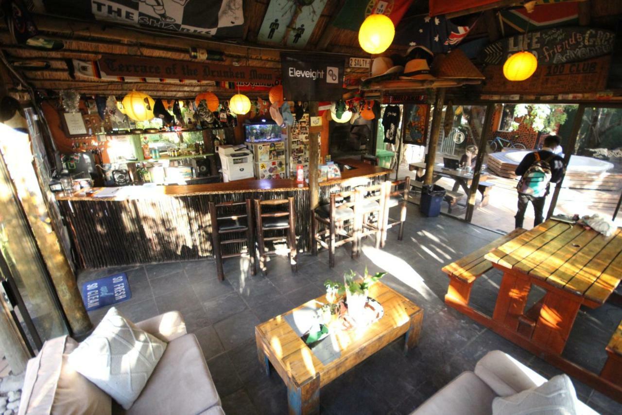 Saltycrax Backpackers And Surf Hostel By Curiocity Bloubergstrand Εξωτερικό φωτογραφία