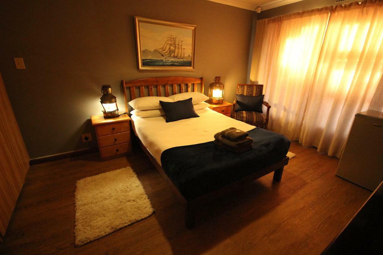 Saltycrax Backpackers And Surf Hostel By Curiocity Bloubergstrand Εξωτερικό φωτογραφία